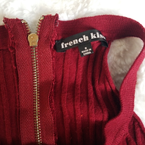 Maroon Crop Top - Picture 3 of 4